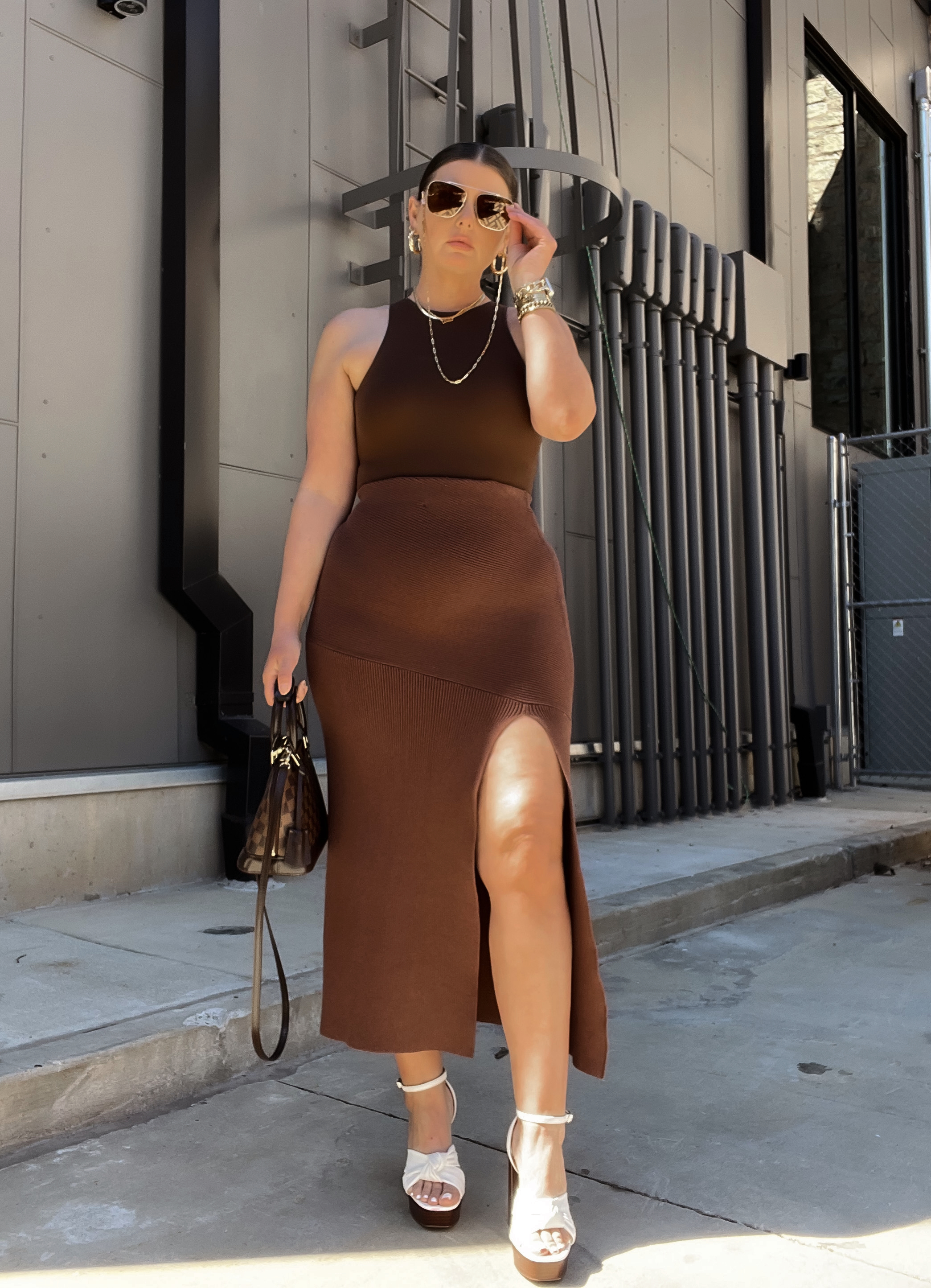 21 SPRING OUTFIT IDEAS: http://www.juliamarieb.com/2022/03/23/21-spring-outfit-ideas:-spring-styling-series-week-3/