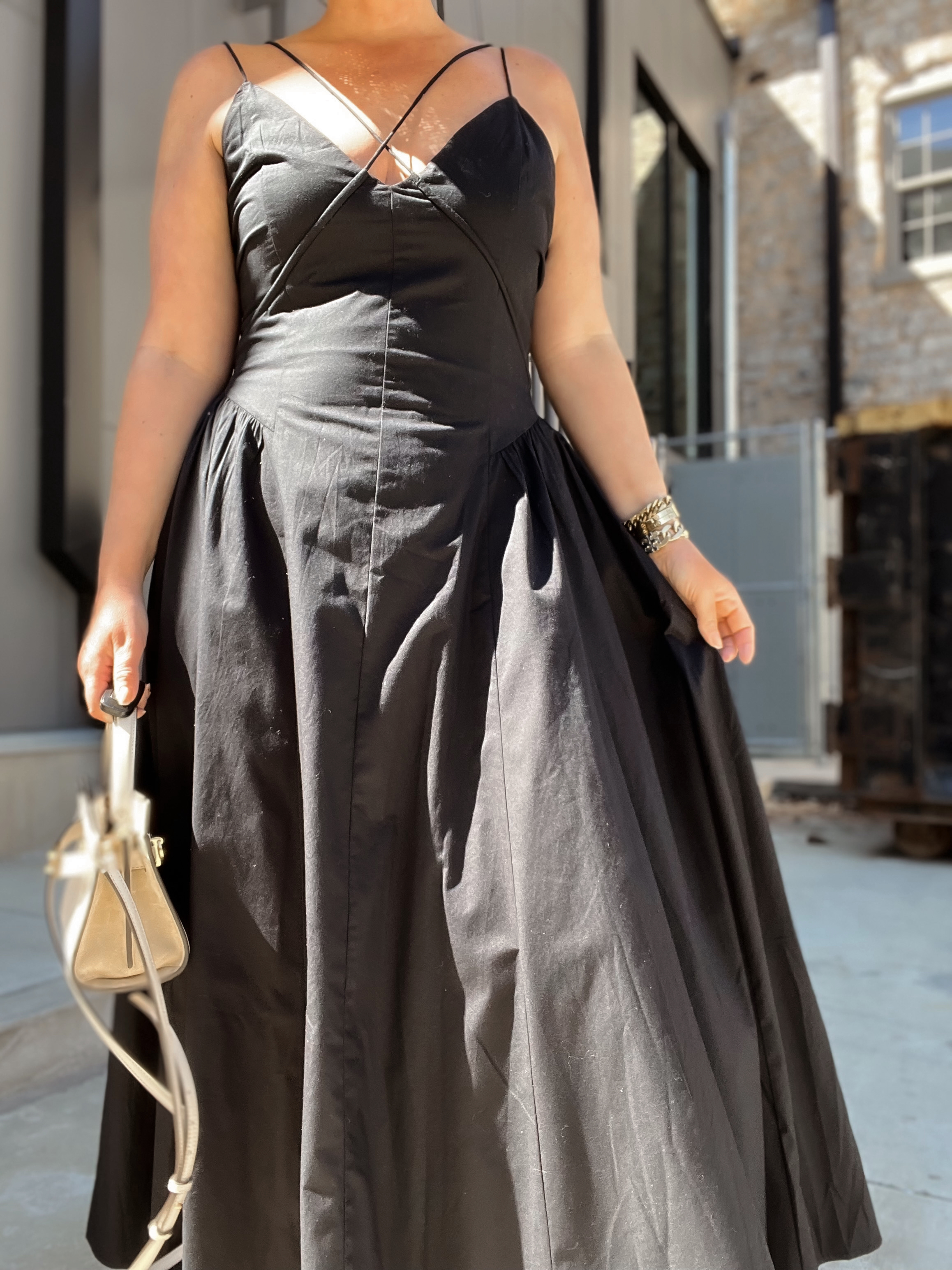 21 SPRING OUTFIT IDEAS: http://www.juliamarieb.com/2022/03/23/21-spring-outfit-ideas:-spring-styling-series-week-3/