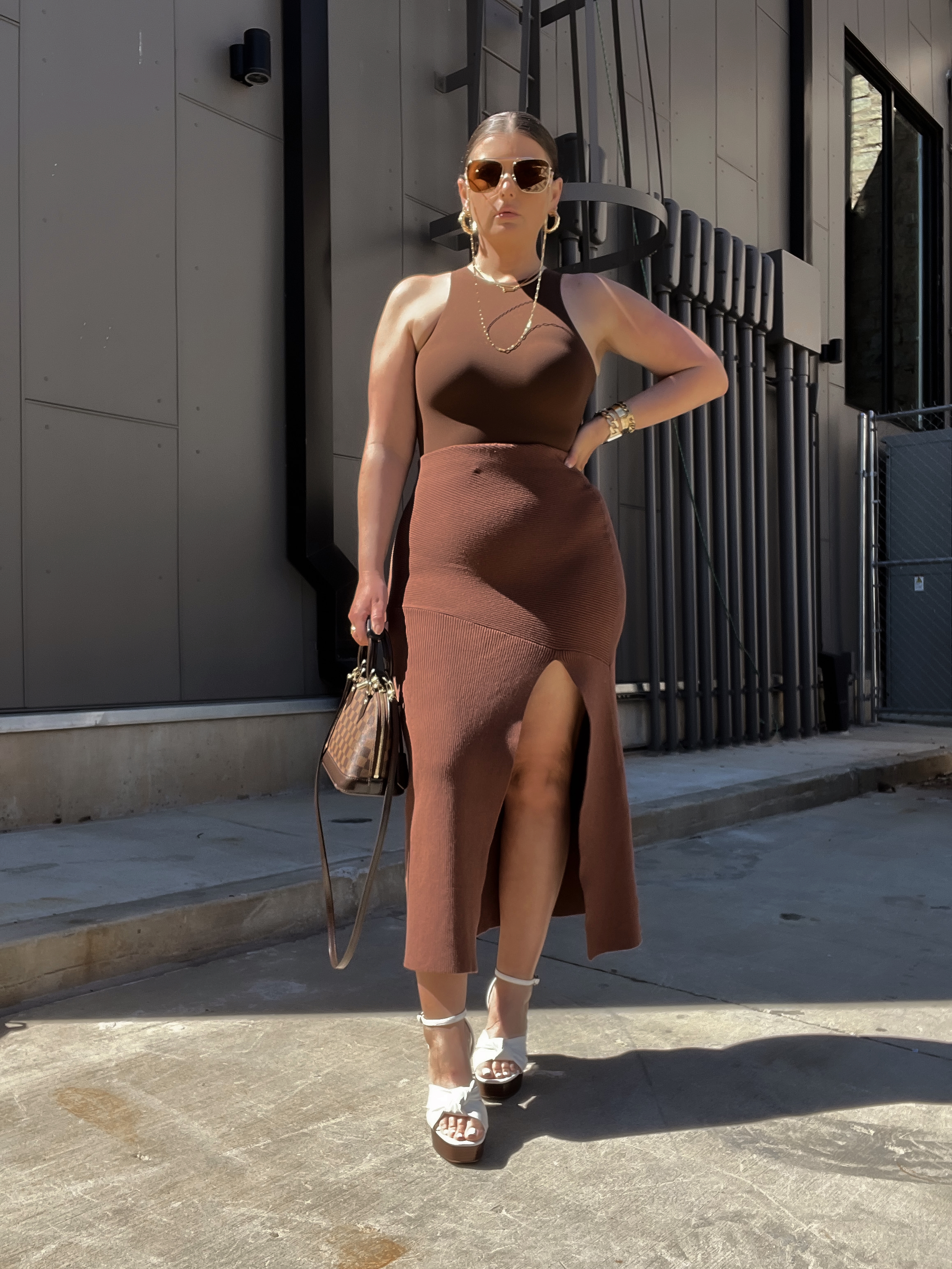 21 SPRING OUTFIT IDEAS: http://www.juliamarieb.com/2022/03/23/21-spring-outfit-ideas:-spring-styling-series-week-3/