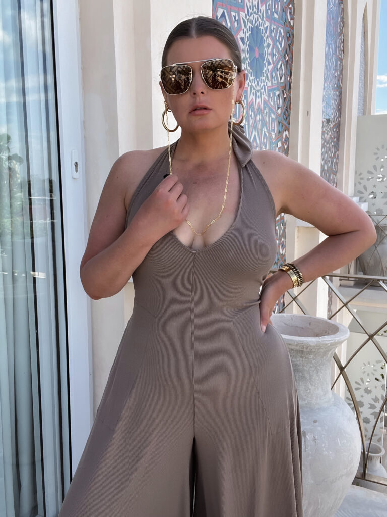 SUMMER OUTFIT IDEAS: http://www.juliamarieb.com/2023/01/15/summer-favorite-restocks/