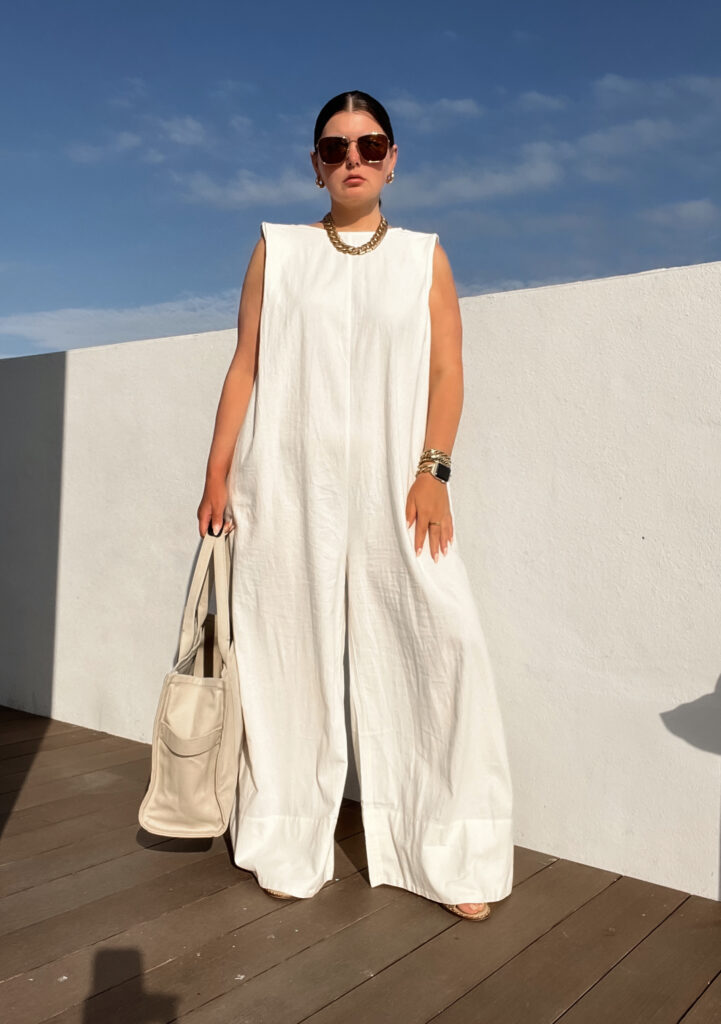 SUMMER OUTFIT IDEAS: http://www.juliamarieb.com/2023/01/15/summer-favorite-restocks/