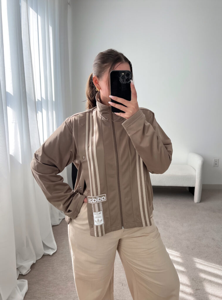 5 FALL OUTFITS WITH ADIDAS