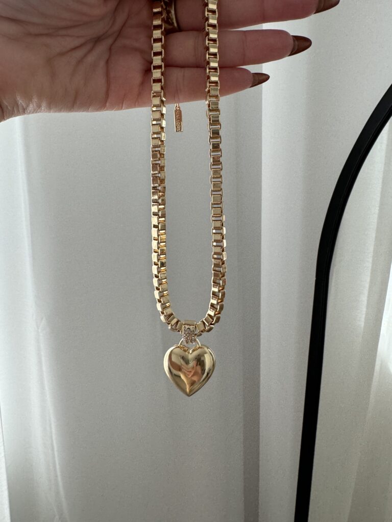 SPRING OUTFITS FROM TARGET http://www.juliamarieb.com/2024/03/03/spring-target-outfits/