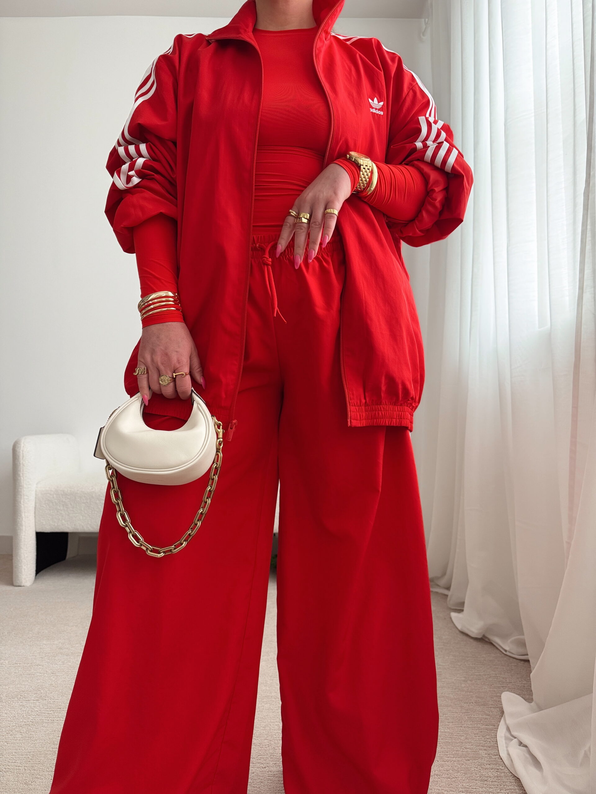 7 OF MY FAVORITE ADIDAS SETS
https://www.juliamarieb.com/2025/04/30/7-of-my-favorite-adidas-sets/