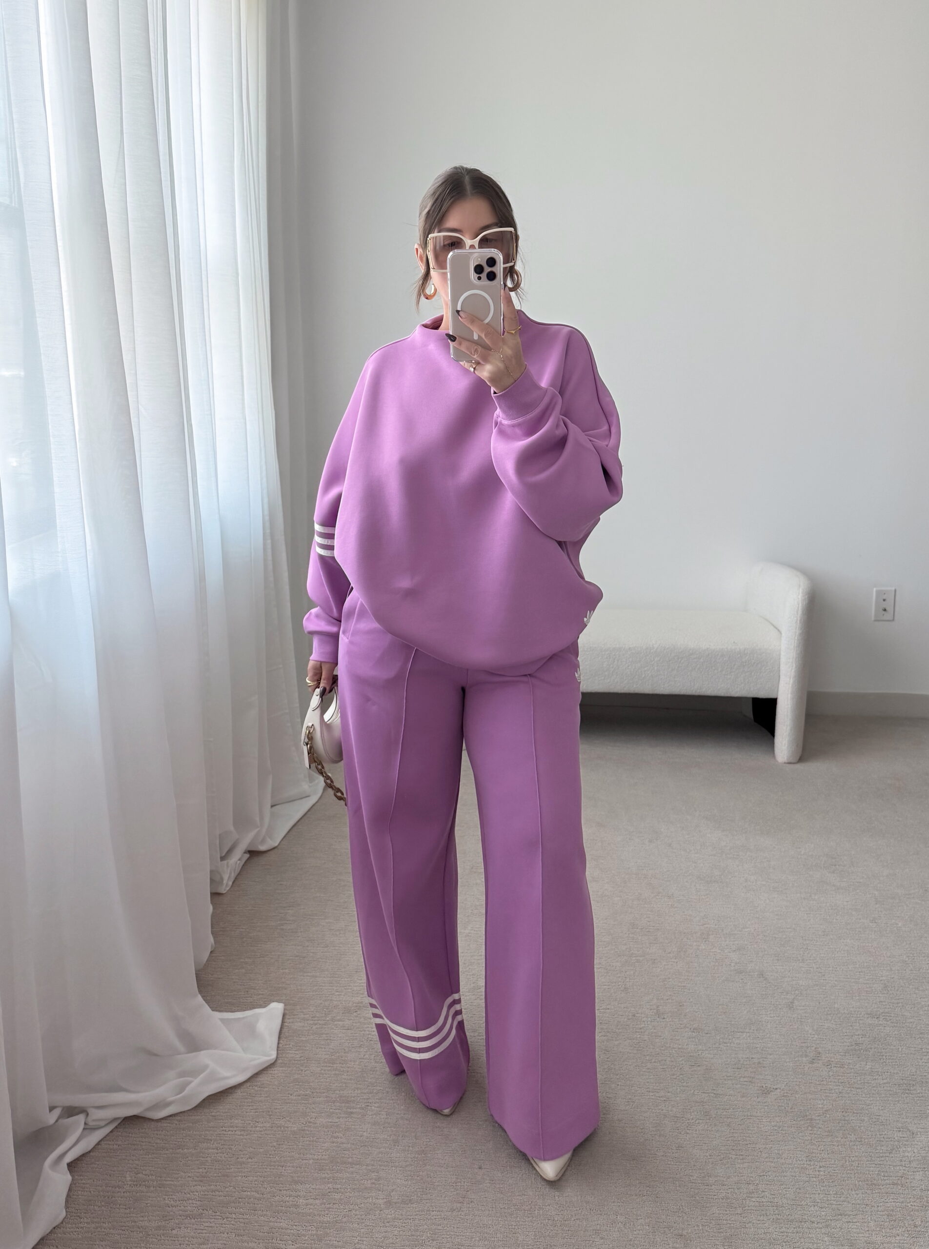 7 OF MY FAVORITE ADIDAS SETS
https://www.juliamarieb.com/2025/04/30/7-of-my-favorite-adidas-sets/