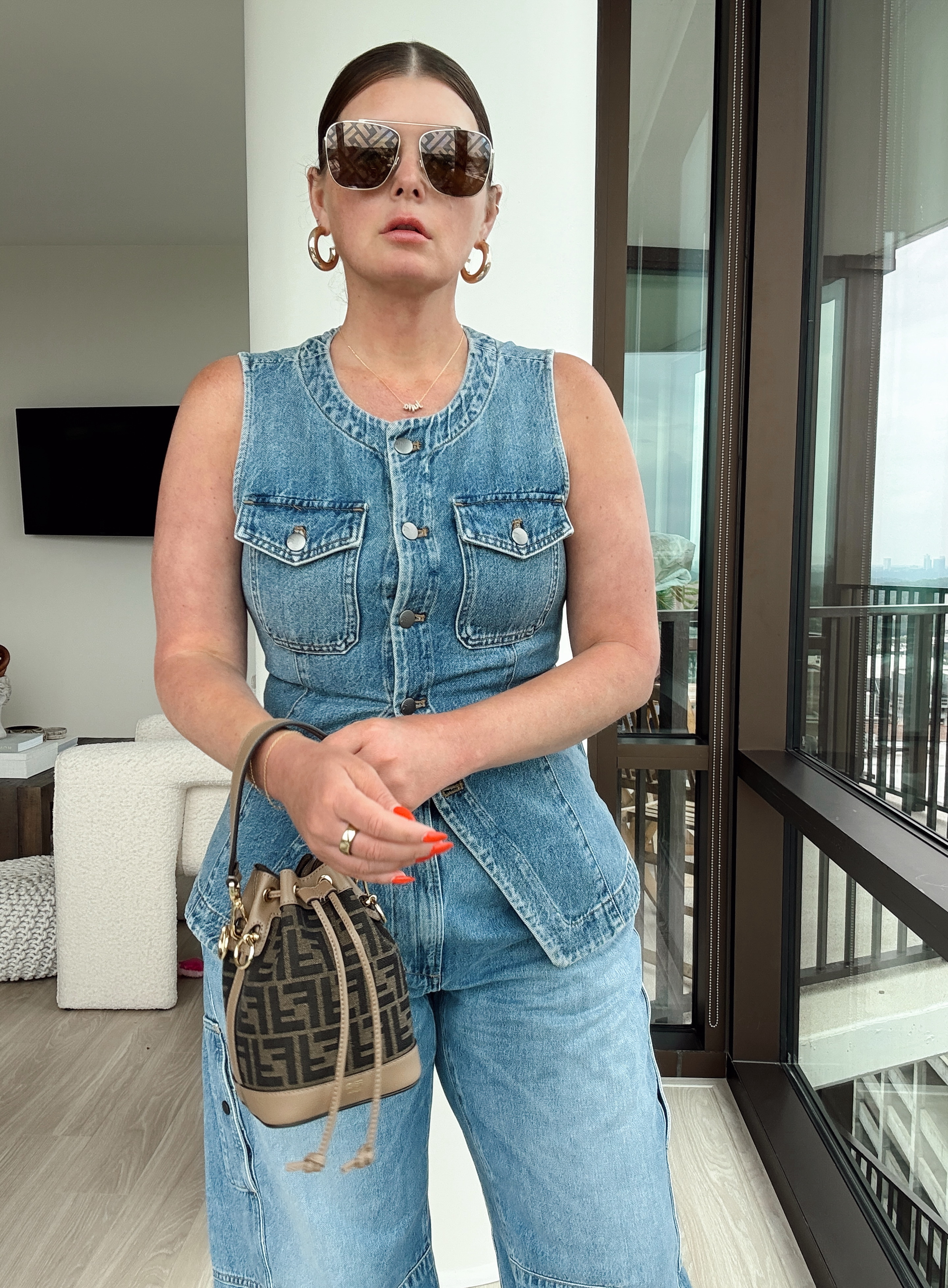 8 WAYS TO STYLE DENIM https://www.juliamarieb.com/2025/07/28/auto-draft/