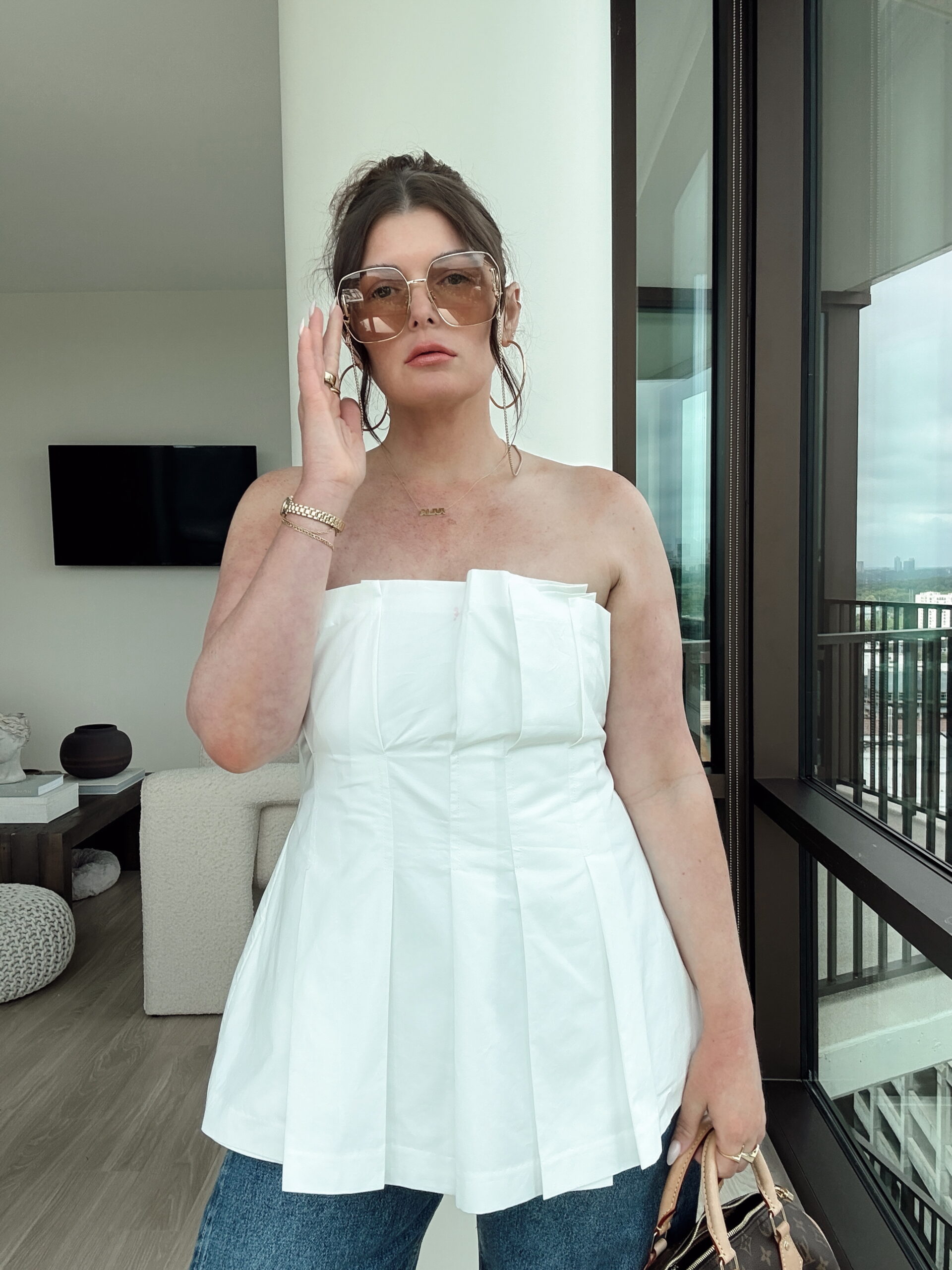 8 WAYS TO STYLE DENIM https://www.juliamarieb.com/2025/07/28/auto-draft/