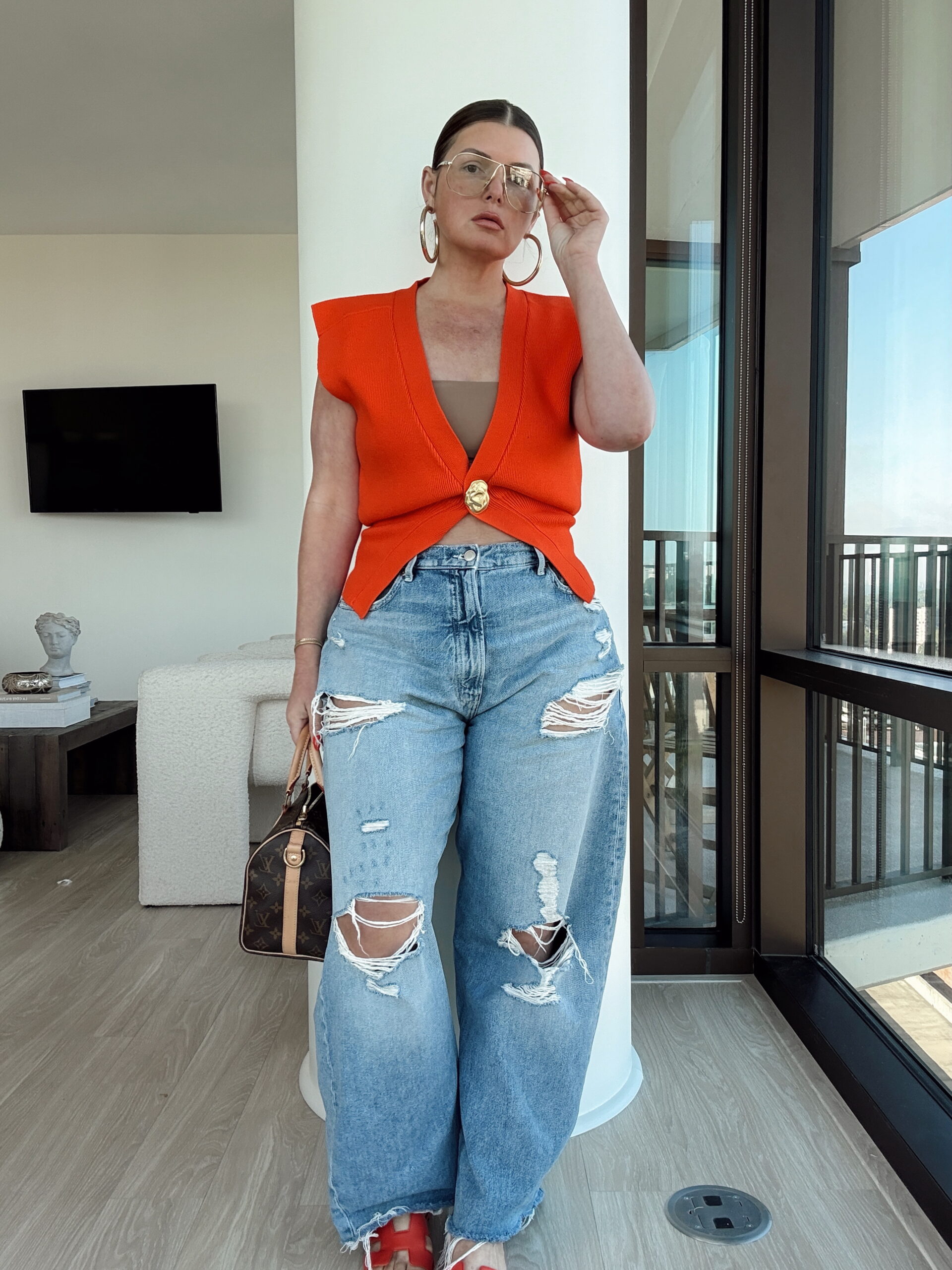 Fall Denim Guide: The Top Jean Styles to Wear This Season https://www.juliamarieb.com/2025/08/31/fall-denim-guide-the-top-jean-styles-to-wear-this-season/