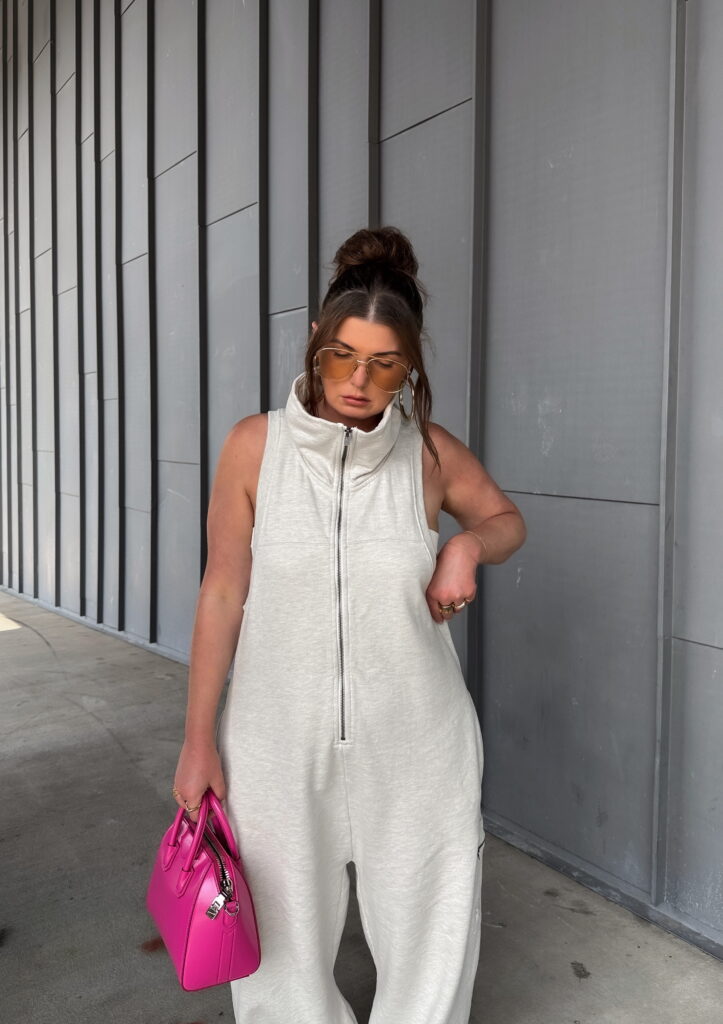 The Best Fall Jumpsuit for Effortless Style in 2025  ✨ https://www.juliamarieb.com/2025/08/13/the-best-fall-jumpsuit-for-effortless-style-in-2025- ✨/