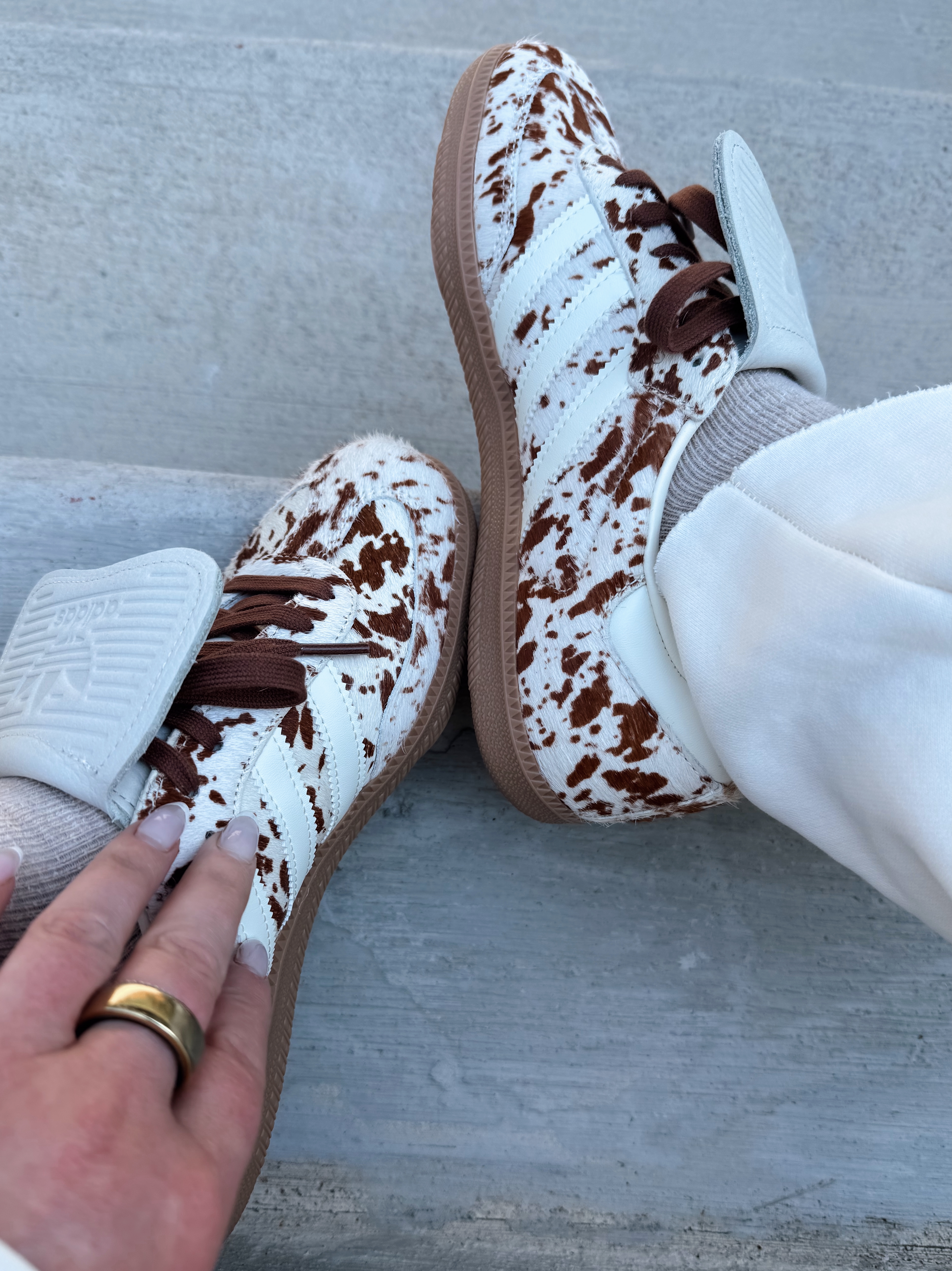 My Top 5 Favorite Sneakers Right Now for Everyday Style https://www.juliamarieb.com/2025/09/18/my-top-5-favorite-sneakers-right-now-for-everyday-style/