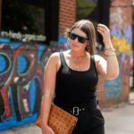 FALL OUTFIT: HIGH WAIST WIDE LEG TROUSERS | WHY IT'S IMPORTANT TO INVEST IN BASICS: http://www.juliamarieb.com/2019/08/06/why-you-should-shop-basics-:-high-waist-wide-leg-trousers/ @julia.marie.b