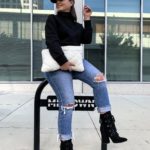 HOW TO MAKE YOUR BASIC PIECES STREET STYLE READY: http://www.juliamarieb.com/2019/11/26/how-to-make-your-basics-street-style-ready/ @julia.marie.b