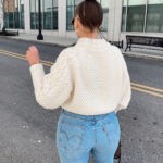 5 WAYS TO WEAR LEVI'S WEDGIE JEANS FOR SPRING: http://www.juliamarieb.com/2020/03/01/5-ways-to-wear-levi's-wedgie-jeans-|-the-rule-of-5/ | @julia.marie.b