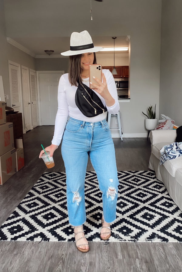 5 WAYS TO WEAR LEVI’S RIBCAGE JEANS FOR SPRING | THE RULE OF 5