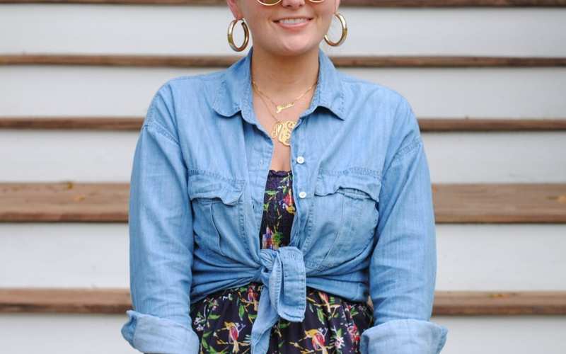 The Rule of 5: Five Ways to Wear a Chambray Button Down Top