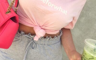 6 WAYS TO WEAR A GRAPHIC T-SHIRT #NICEFORWHAT