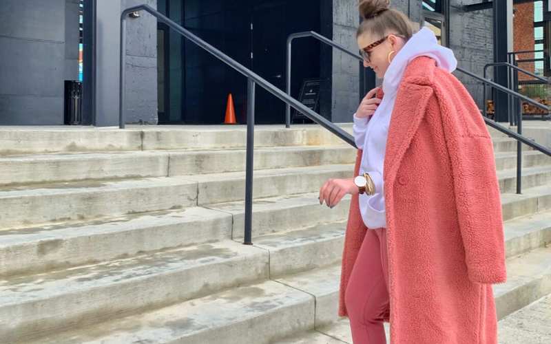 WINTER STREET STYLE: TEDDY BEAR COAT